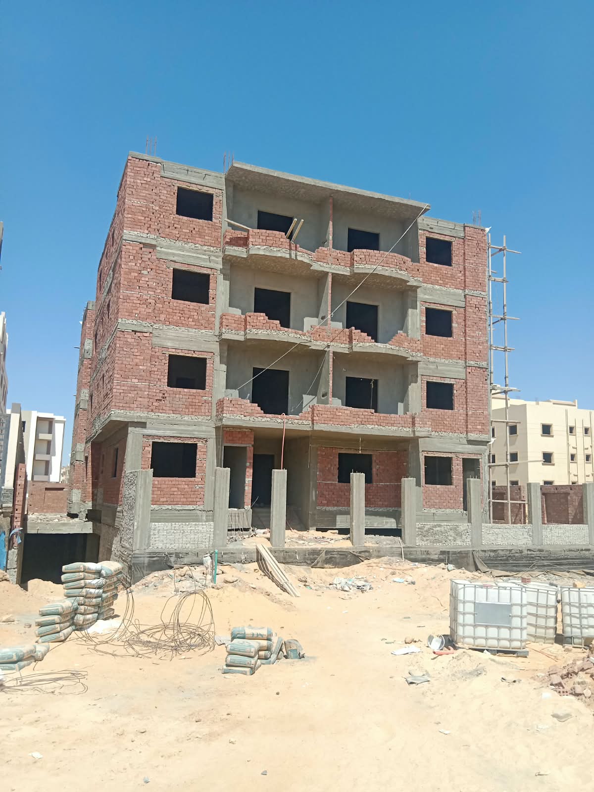 تحديث إنشائي — 92L — 3
