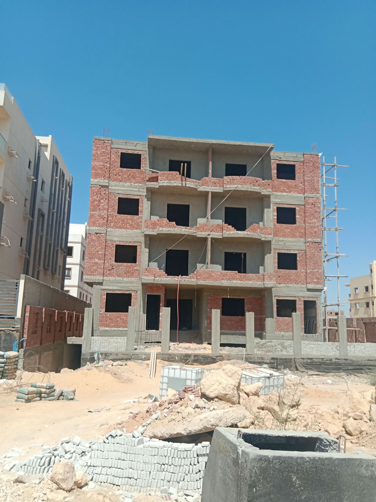 تحديث إنشائي — 92L — 4
