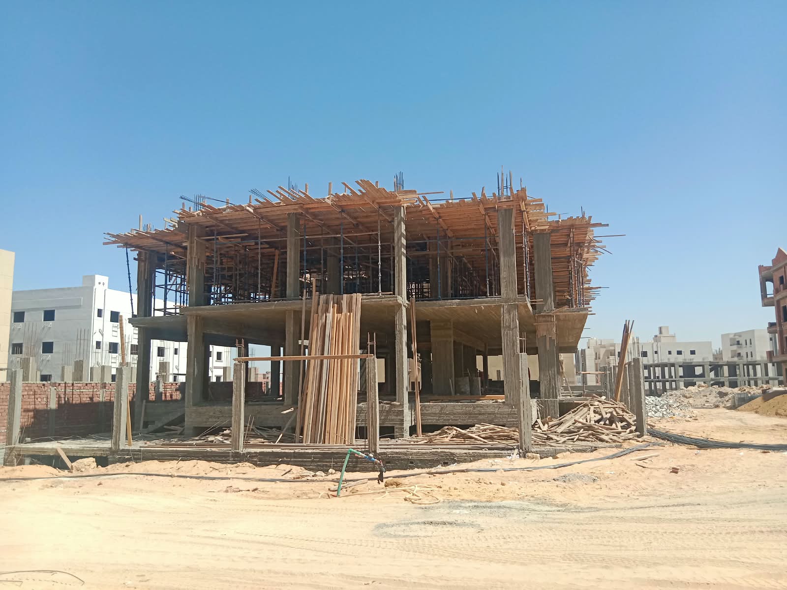 تحديث إنشائي — 69 F — 4